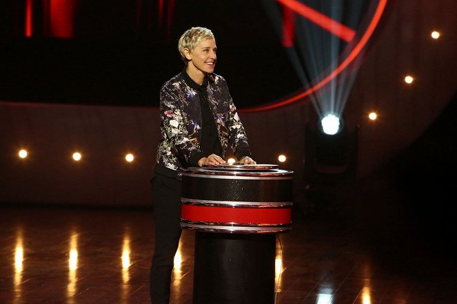 Ellen's Game of Games - Photos