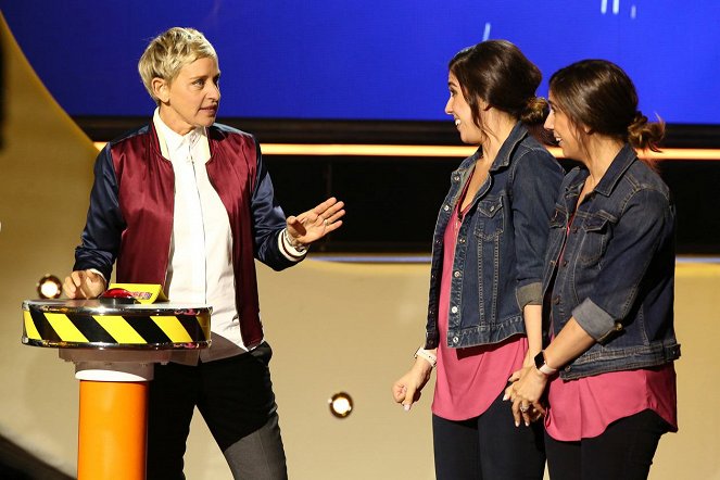 Ellen's Game of Games - Photos