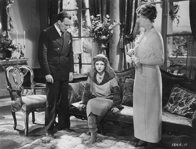 Once a Lady - Filmfotos - Ruth Chatterton