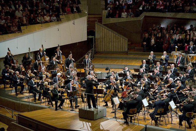 Silvesterkonzert der Berliner Philharmoniker 2018 mit Daniel Barenboim - Kuvat elokuvasta
