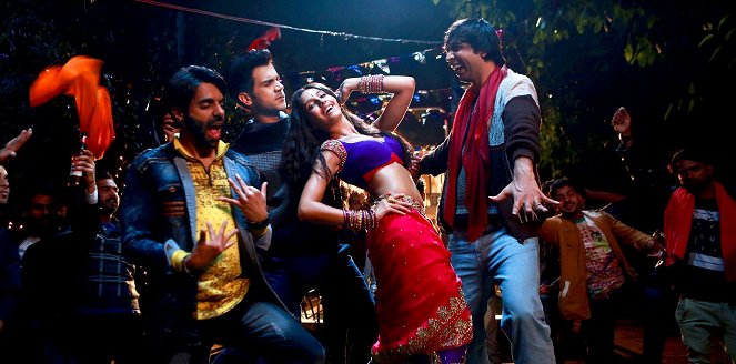 Stree - Do filme - Aparshakti Khurana, Rajkummar Rao, Shraddha Kapoor, Abhishek Banerjee