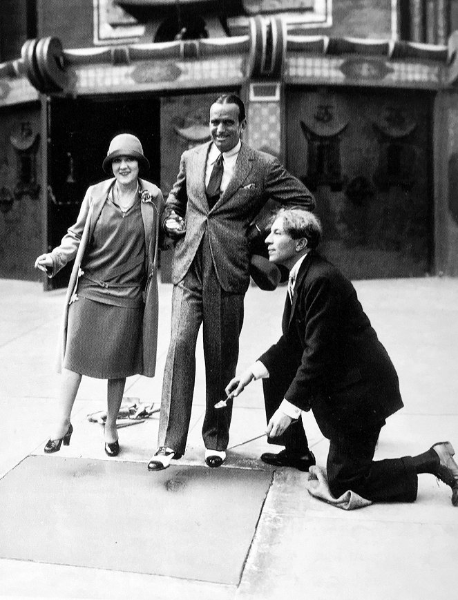 Douglas Fairbanks, Stummfilmheld und Hollywoodlegende - Filmfotos - Mary Pickford, Douglas Fairbanks