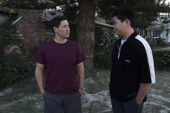 Huangovi v Americe - The Car Wash - Z filmu - Randall Park, Hudson Yang