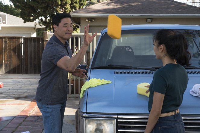 Fresh Off the Boat - The Car Wash - De la película - Randall Park