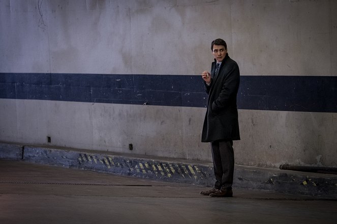 Counterpart - Inside Out - Photos - Harry Lloyd