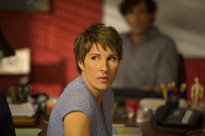 Episodes - Season 3 - Episode 1 - Kuvat elokuvasta - Tamsin Greig