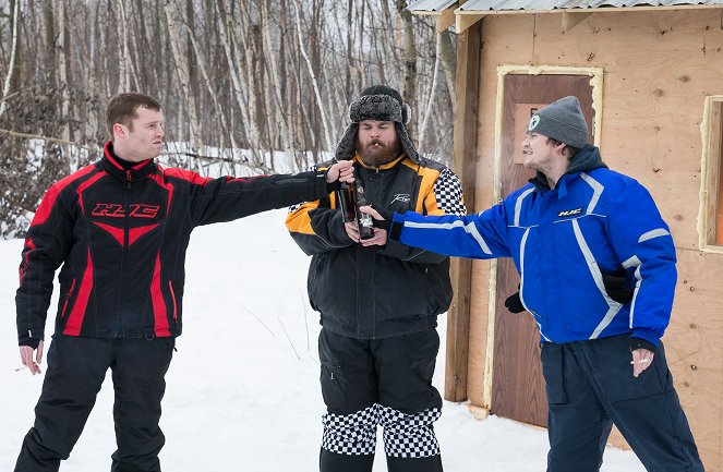 Letterkenny - Sled Shack - Photos - Jared Keeso, K. Trevor Wilson, Nathan Dales