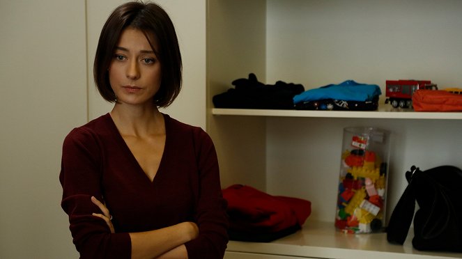 Bizim Hikaye - Episode 11 - De la película - Olcay Yusufoğlu