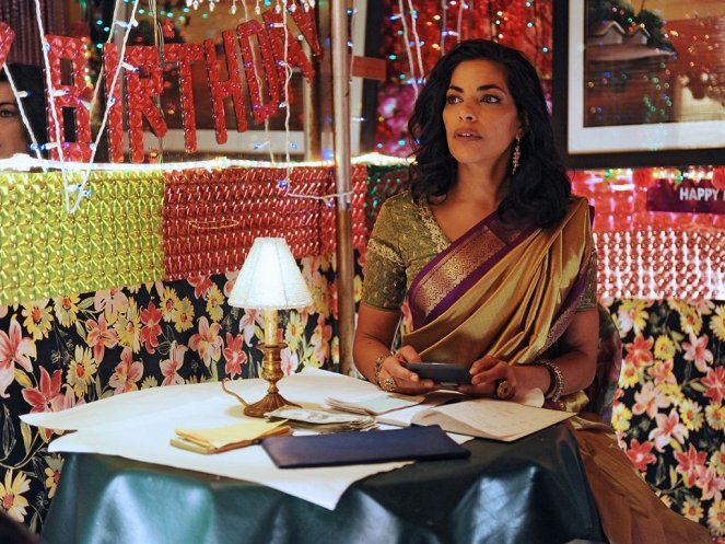 Bored To Death - Ehekrise auf Indisch - Filmfotos - Sarita Choudhury