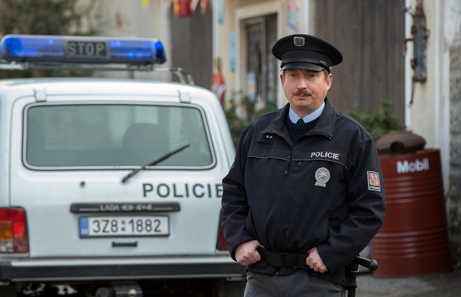 Strážmistr Topinka - Zločin na poště - Photos - Robert Mikluš