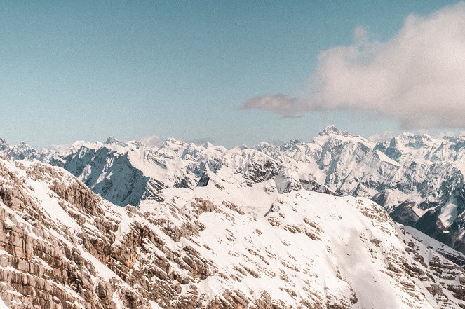 Alpami nejen za sněhem - Z filmu