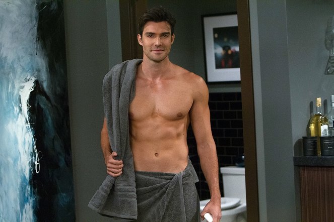 Baby Daddy - Season 4 - I See Crazy People - Promo - Peter Porte