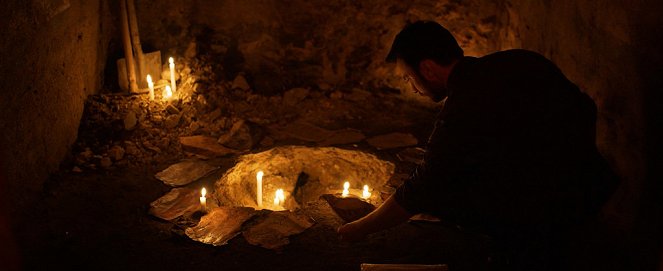 Şeytan Geçidi: Enhara - Filmfotók