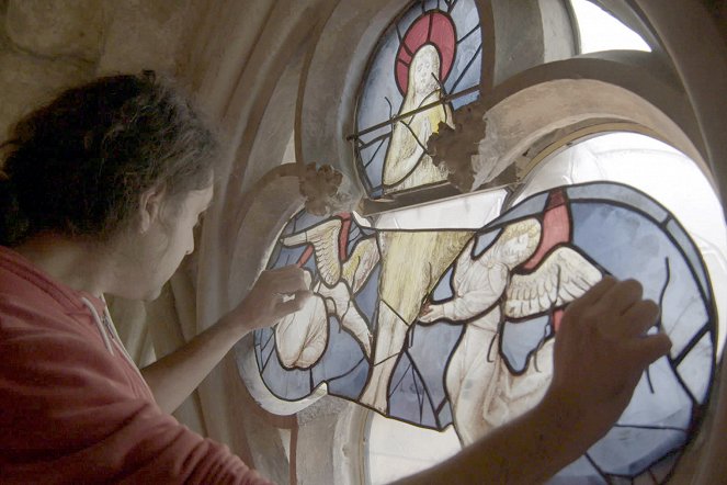 Des monuments et des hommes - France, la cathédrale de Chartres - Kuvat elokuvasta