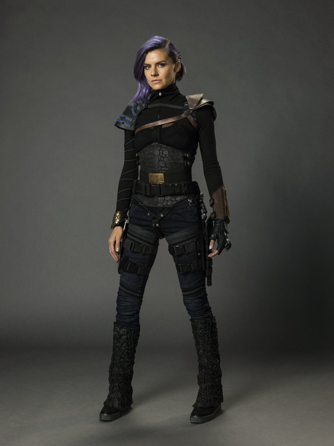 Future Man - Season 1 - Promokuvat - Eliza Coupe