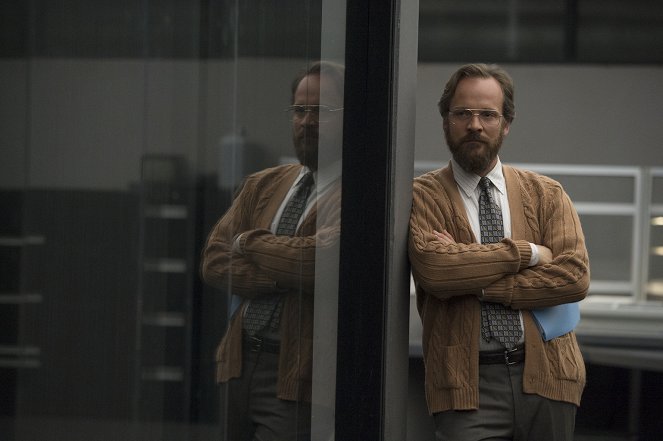 The Looming Tower - Mistakes Were Made - Photos - Peter Sarsgaard
