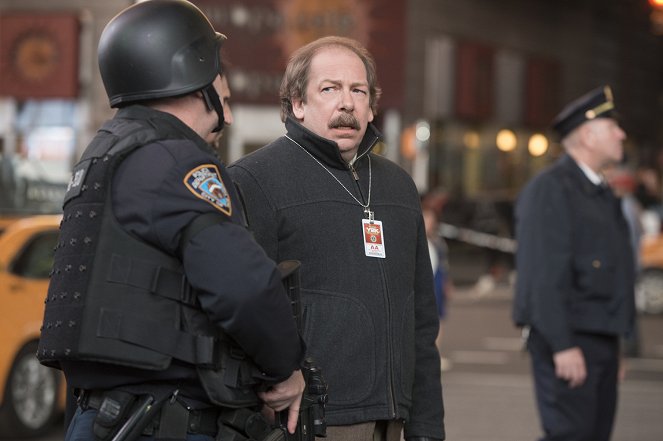The Looming Tower - Y2K - Do filme - Bill Camp