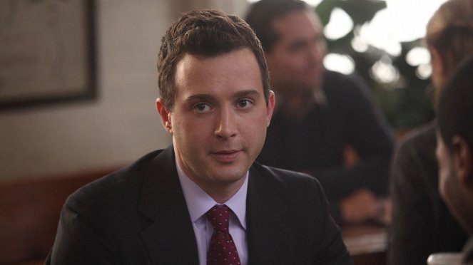 Buscarse la vida en América - Money, Power, Private School - De la película - Eddie Kaye Thomas