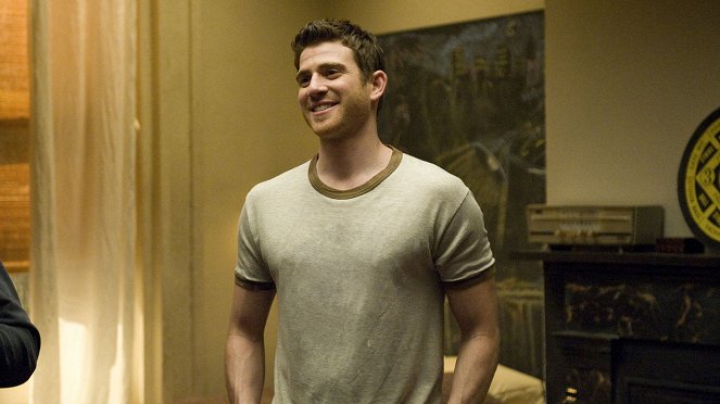 Jak to się robi w Ameryce - Money, Power, Private School - Z filmu - Bryan Greenberg