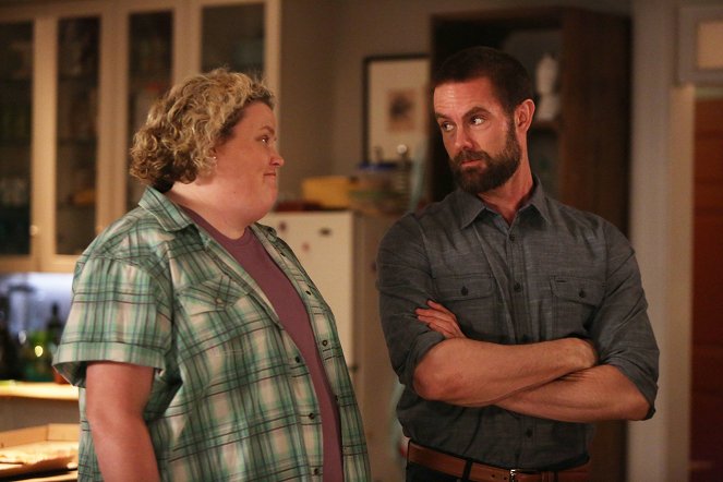 The Mindy Project - Homewrecker - Photos - Fortune Feimster, Garret Dillahunt