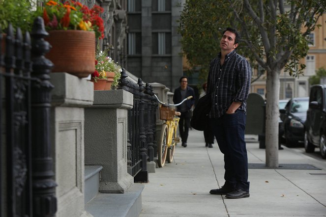 The Mindy Project - Homewrecker - Photos - Chris Messina