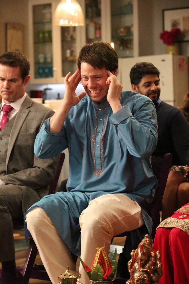 The Mindy Project - Bernardo & Anita - Do filme - Ike Barinholtz