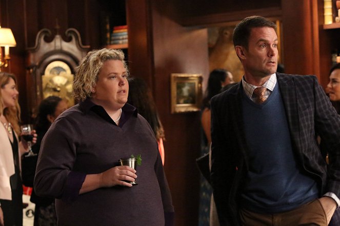 The Mindy Project - Mindy Lahiri is DTF - Do filme - Fortune Feimster, Garret Dillahunt