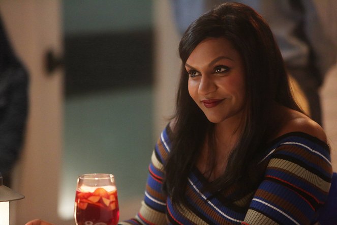 The Mindy Project - 2 Fast 2 Serious - Photos - Mindy Kaling