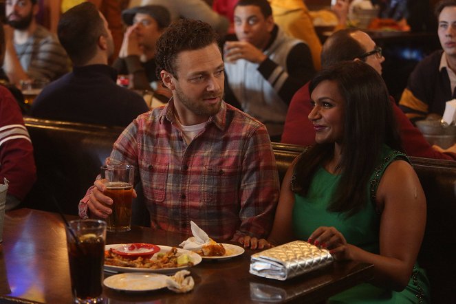 The Mindy Project - 2 Fast 2 Serious - Van film - Ross Marquand, Mindy Kaling