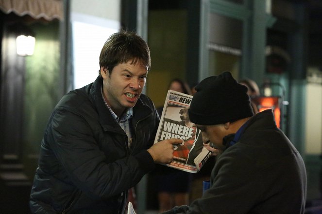 The Mindy Project - Will They or Won't They - De la película - Ike Barinholtz