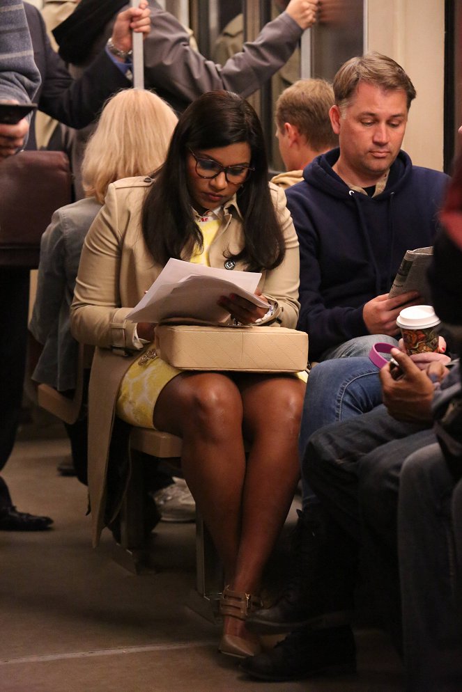 The Mindy Project - Will They or Won't They - Kuvat elokuvasta - Mindy Kaling