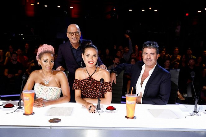 America's Got Talent - Van de set - Melanie Brown, Howie Mandel, Heidi Klum, Simon Cowell