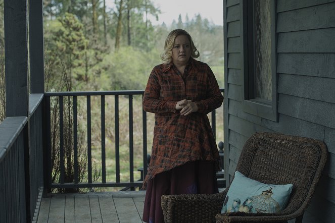 Chilling Adventures of Sabrina - Season 1 - Chapter One: October Country - Photos - Lucy Davis