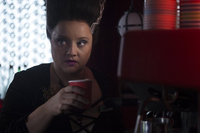 Chilling Adventures of Sabrina - Chapter Six: An Exorcism in Greendale - Photos - Lucy Davis