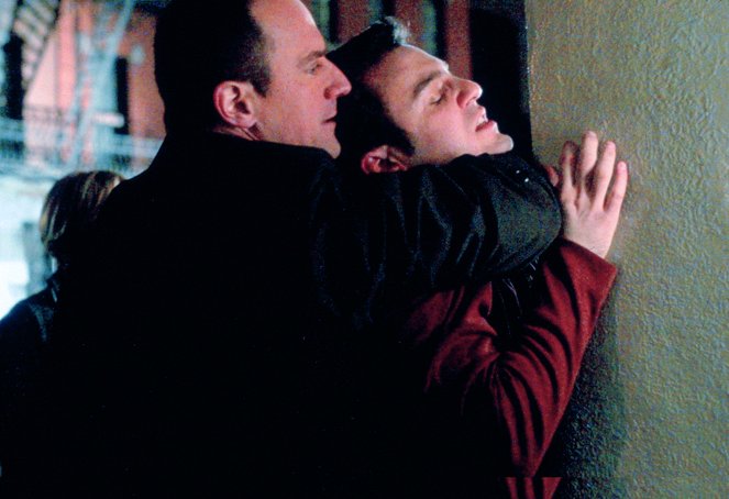 Law & Order: Special Victims Unit - Sinnlos - Filmfotos - Christopher Meloni, Fred Savage