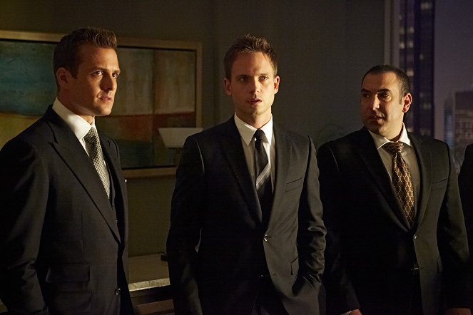 Suits - Season 3 - The Arrangement - Photos