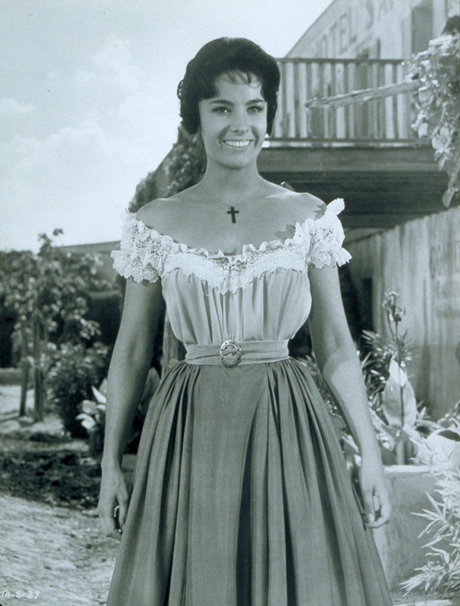 The Alamo - Van film - Linda Cristal