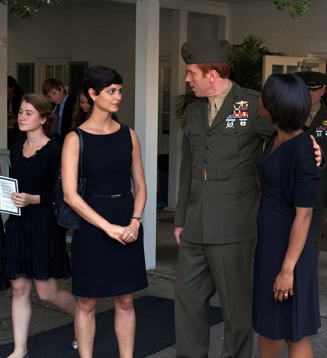 Homeland - The Good Soldier - Photos - Morena Baccarin, Damian Lewis