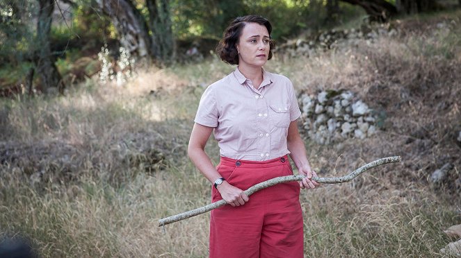 The Durrells - Episode 3 - Photos - Keeley Hawes