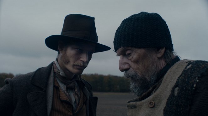 Før frosten - De la película - Gustav Dyekjær Giese, Jesper Christensen