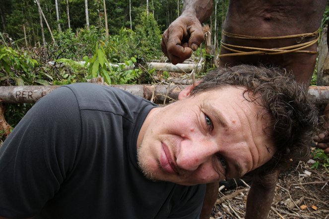 West-Papua – Mein Jahr bei den Korowai - Filmfotos - Will Millard
