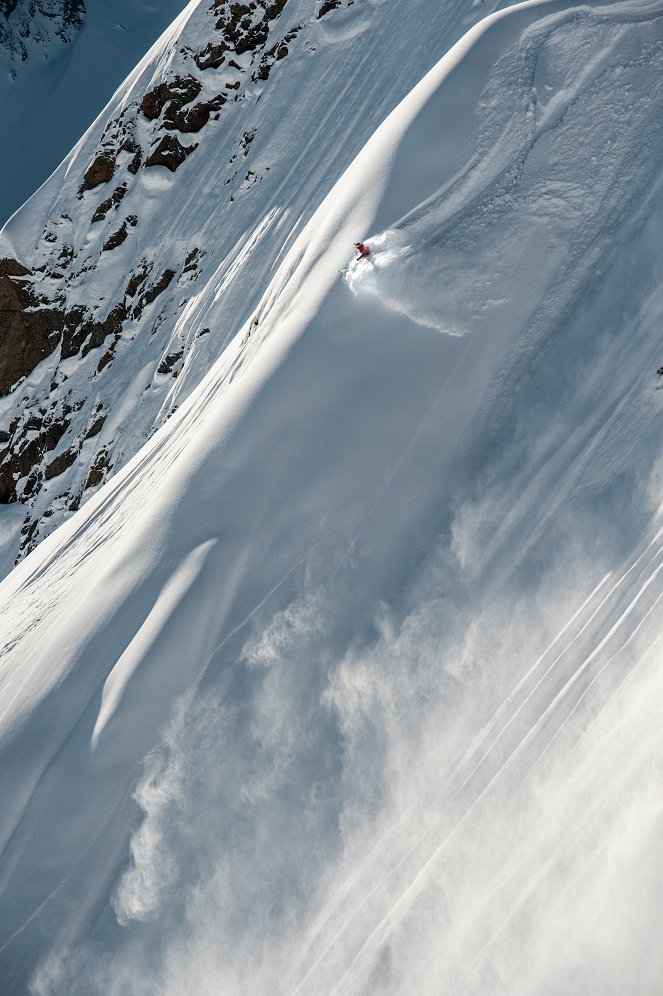 Bergwelten - Nadine Wallner - Tiefschnee am Arlberg - Photos