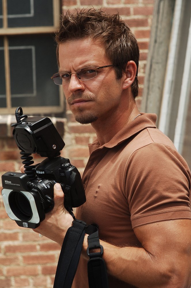 CSI: New York - Kunstfehler - Filmfotos - Carmine Giovinazzo