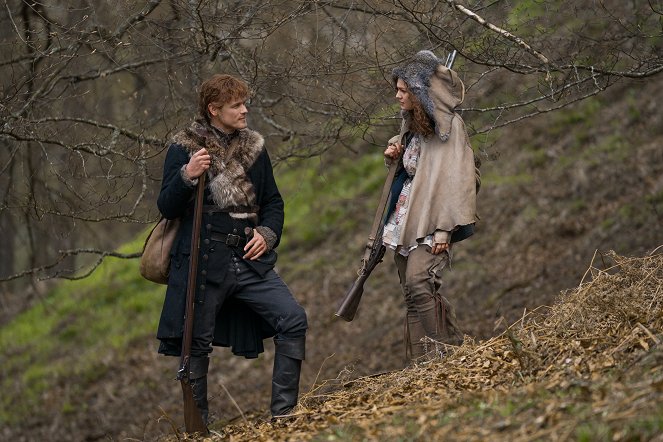 Outlander - Season 4 - The Birds and the Bees - Van film - Sam Heughan, Sophie Skelton