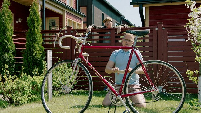 Luottomies - Season 2 - Shoppi.fi - Filmfotos - Kari Ketonen, Antti Luusuaniemi