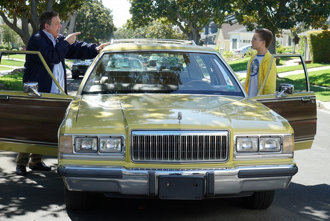 The Goldbergs - The Circle of Driving Again - Van film - Jeff Garlin, Sean Giambrone