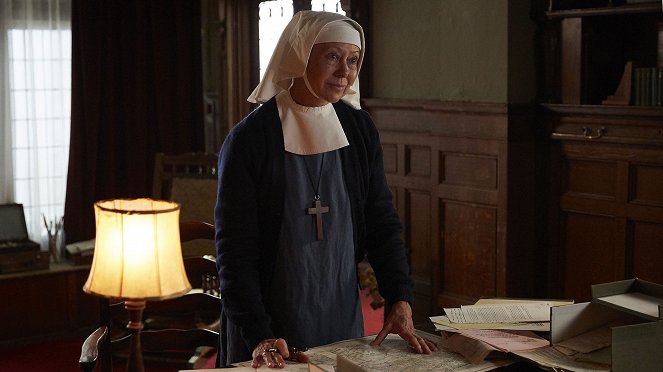 Call the Midwife - Episode 7 - Film - Jenny Agutter
