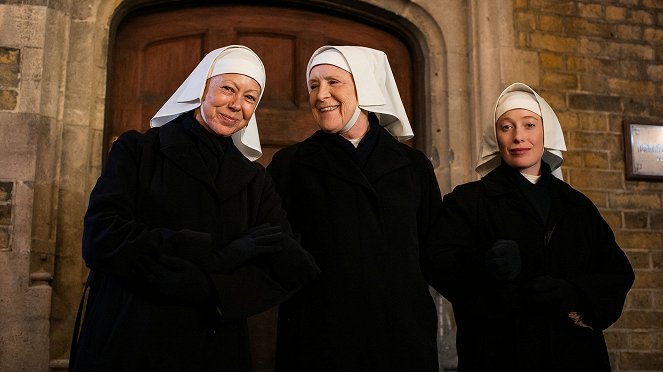 Call the Midwife - Episode 8 - Promo - Jenny Agutter, Judy Parfitt, Victoria Yeates