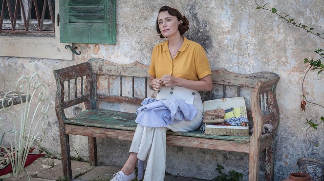 The Durrells - Episode 6 - Photos - Keeley Hawes