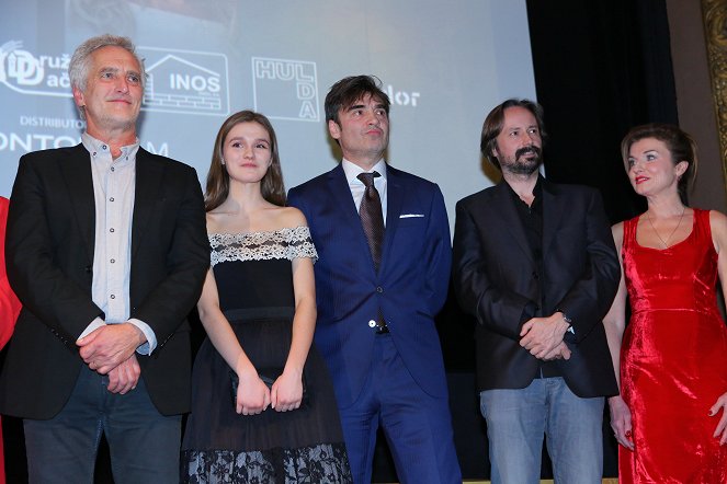 Cena za štěstí - Eventos - Slavnostní premiéra filmu Cena za štěstí v kině Lucerna, Praha 8. ledna 2018 - Tomáš Hanák, Olga Wdowiaková, Pavel Řezníček, Jaroslav Plesl, Simona Prasková